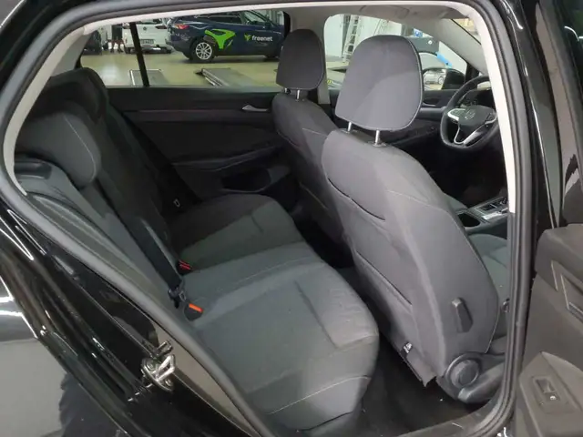 Volkswagen Golf view 14