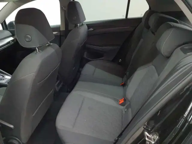 Volkswagen Golf view 13