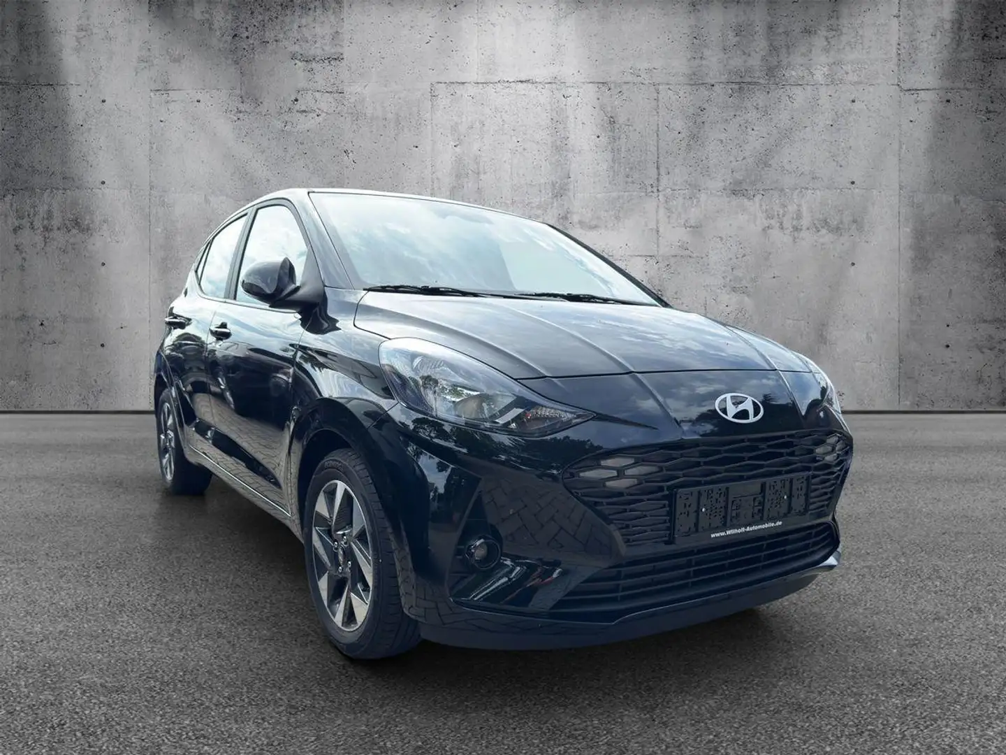 Hyundai i10 Navi / R.Kamera / Winterp. / Klimaauto Zwart - 2