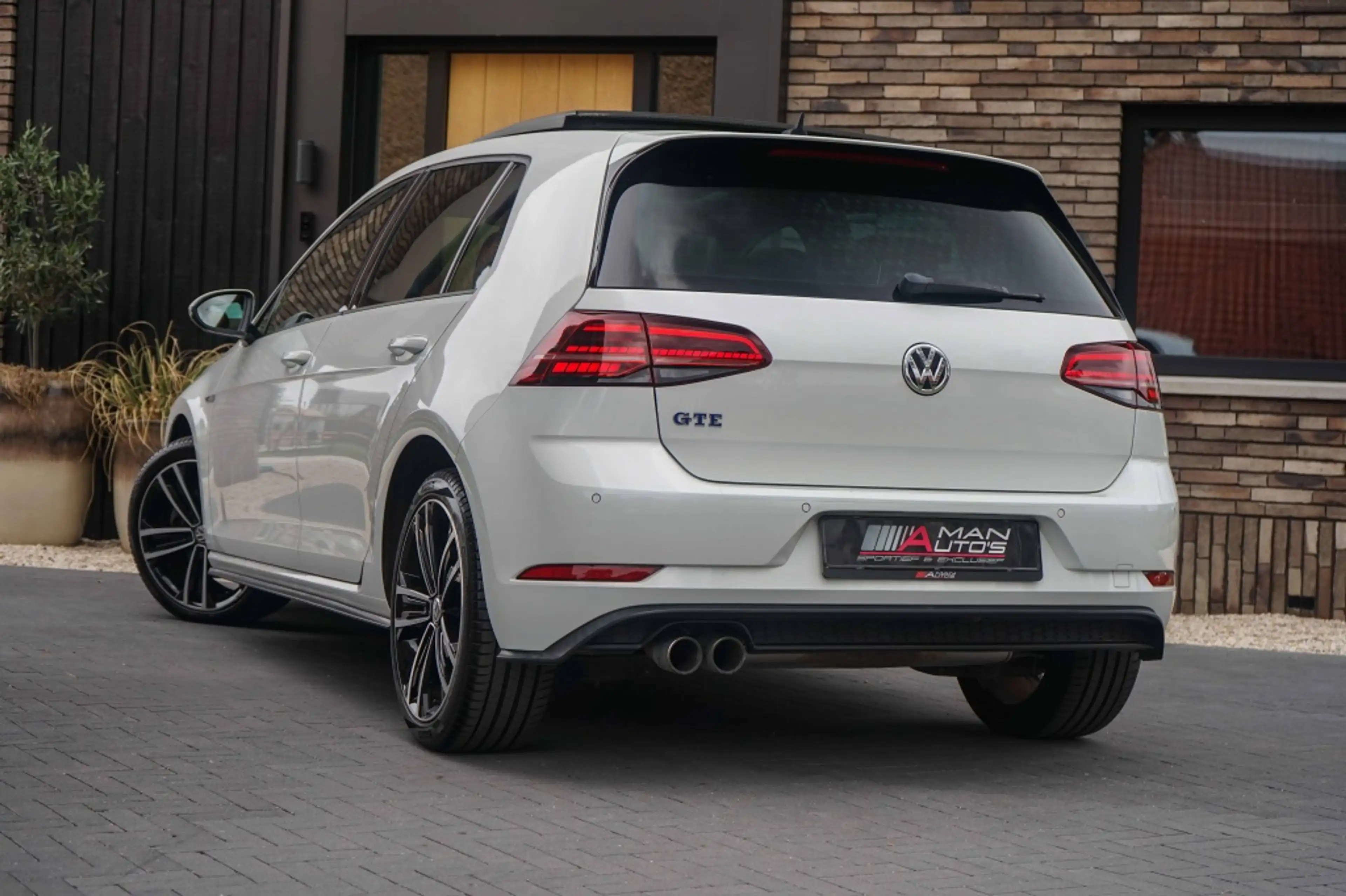 Volkswagen Golf GTE 7.5 Facelift/Panoramadak/Trkhk/ACC/R-Cam/Parelmoer — photo 26