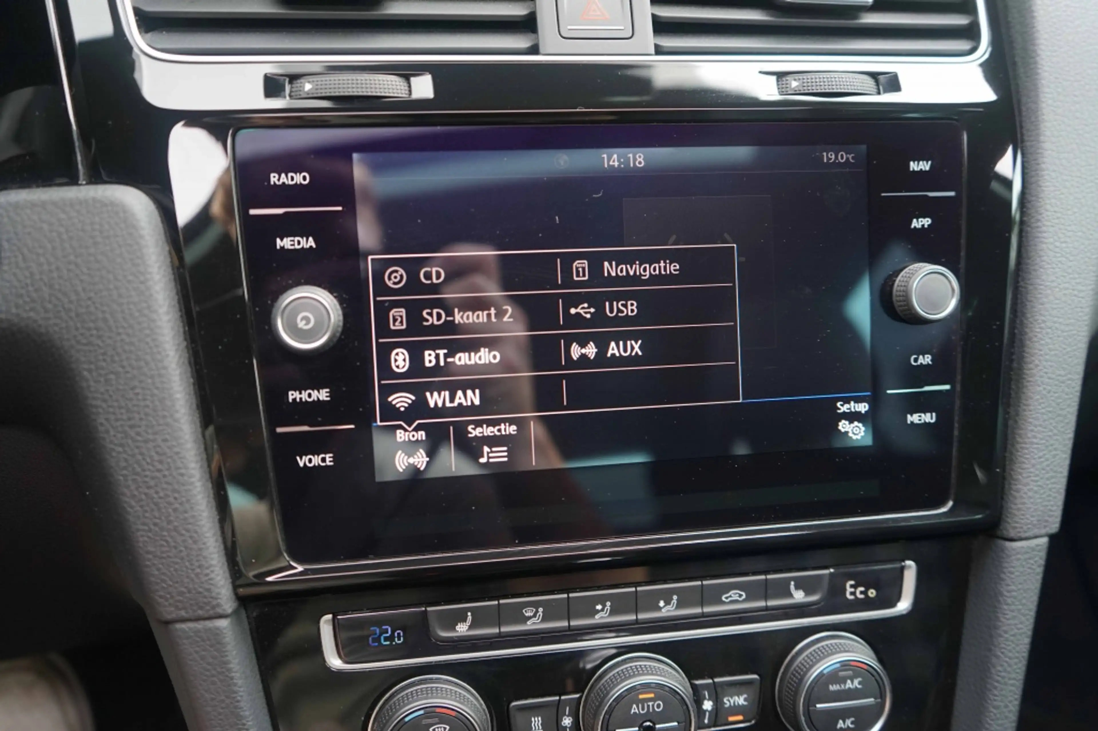Volkswagen Golf GTE 7.5 Facelift/Panoramadak/Trkhk/ACC/R-Cam/Parelmoer — photo 45