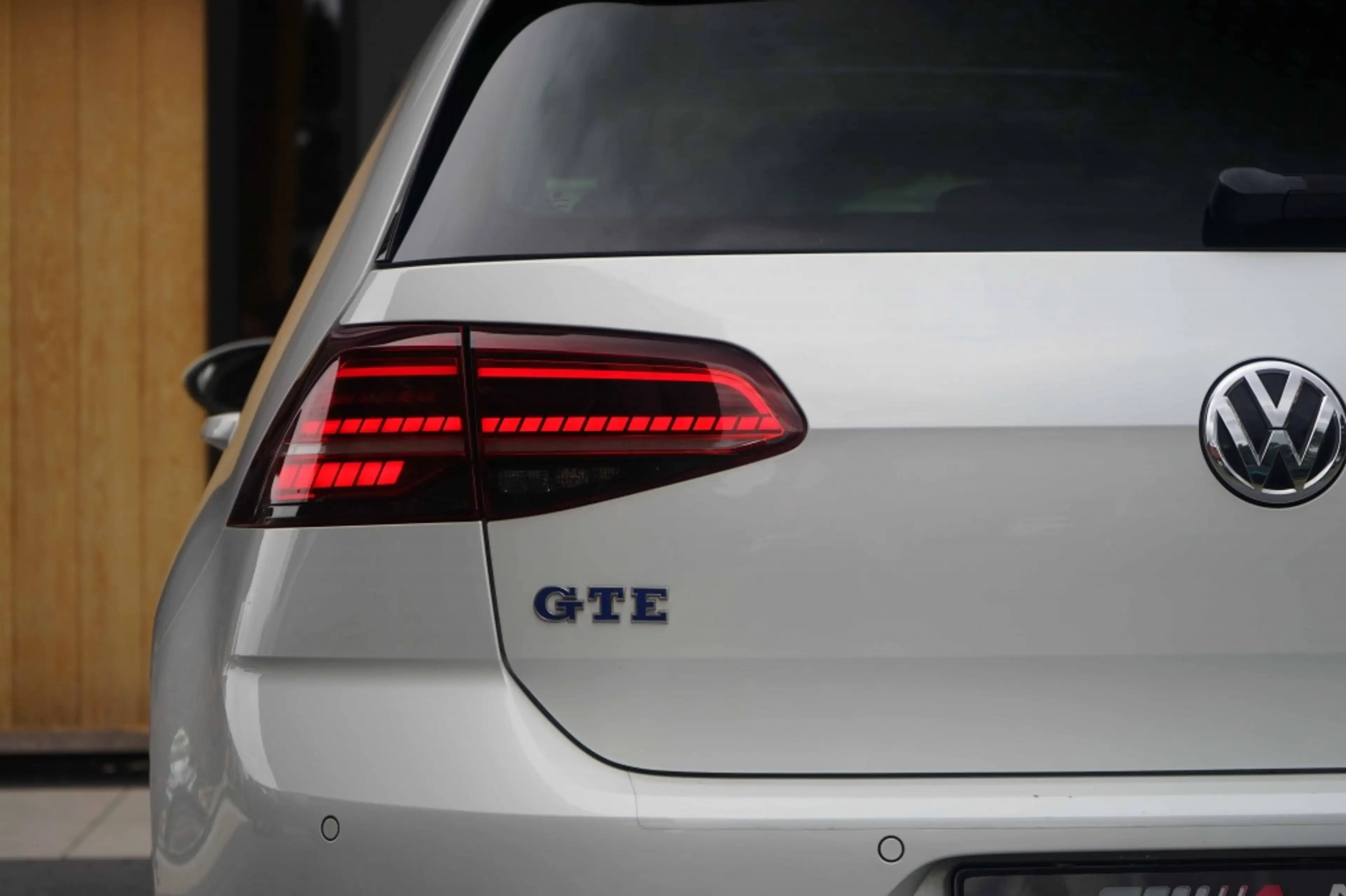 Volkswagen Golf GTE 7.5 Facelift/Panoramadak/Trkhk/ACC/R-Cam/Parelmoer — photo 25
