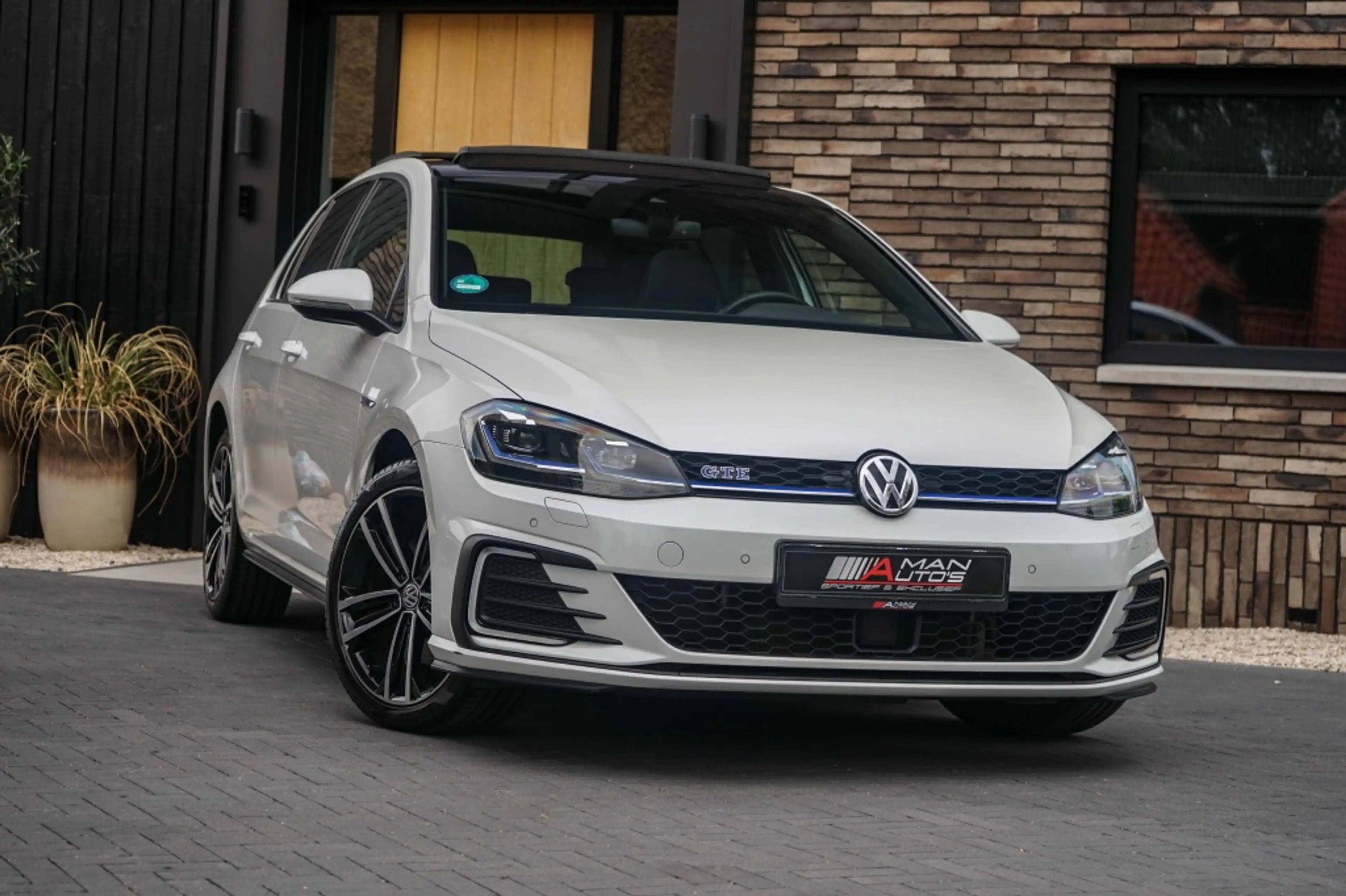 Volkswagen Golf GTE 7.5 Facelift/Panoramadak/Trkhk/ACC/R-Cam/Parelmoer — photo 23