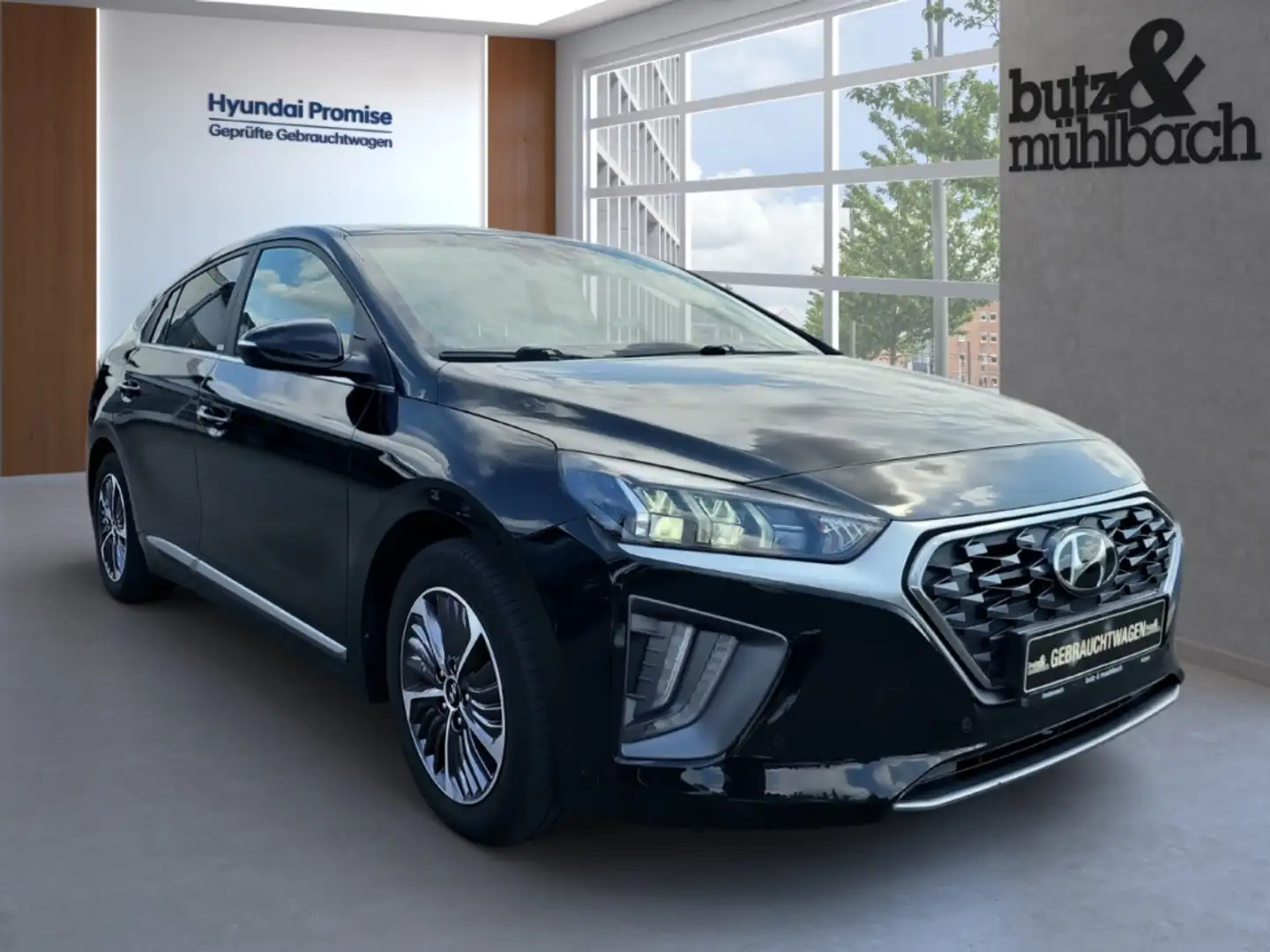 Hyundai IONIQ Plug-in-Hybrid 1.6 GDI Prime Zwart - 2