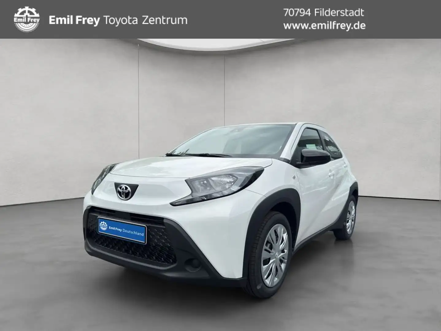 Toyota Aygo X X Play 53 kW, 5-türig Blanc - 1