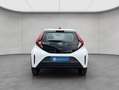 Toyota Aygo X X Play 53 kW, 5-türig Weiß - thumbnail 4