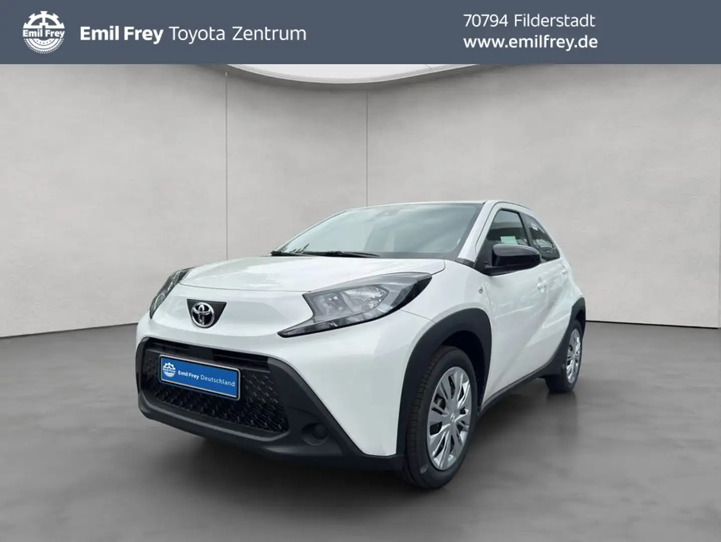 Toyota Aygo X X Play 53 kW, 5-türig Weiß - 1