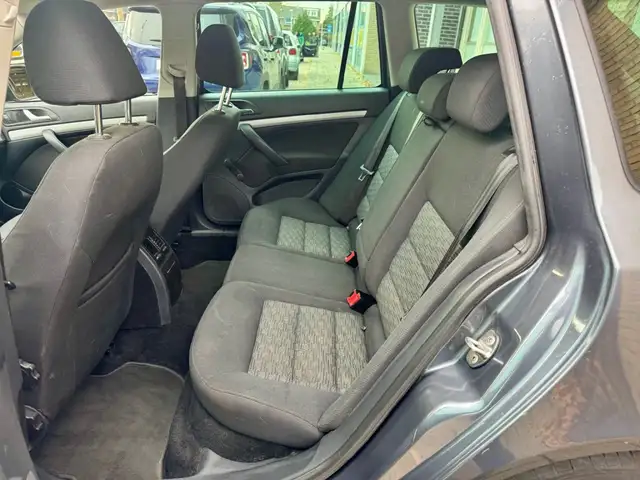 Skoda Octavia view 12