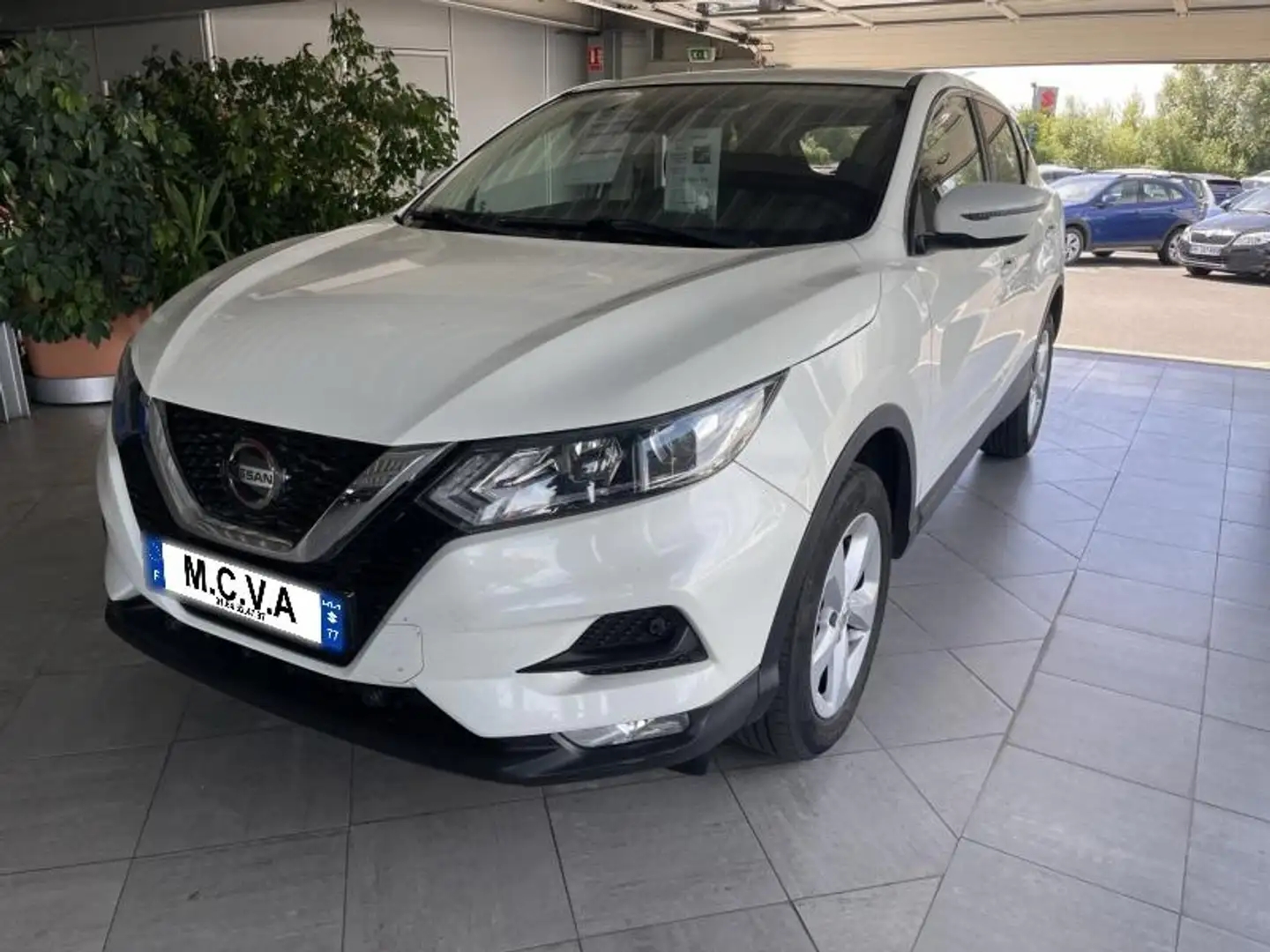 Nissan Qashqai 1.5 dCi 110ch Business Edition Blanc - 1