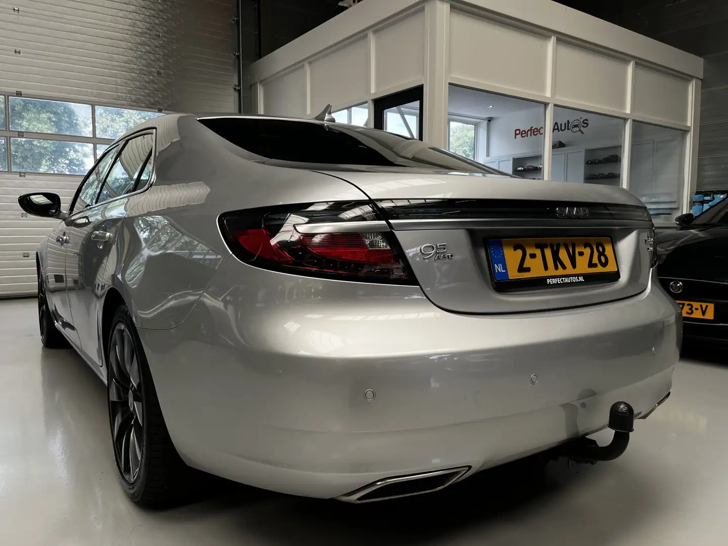 Saab 9-5 2.8T Aero Exklusiv XWD Šedá - 2
