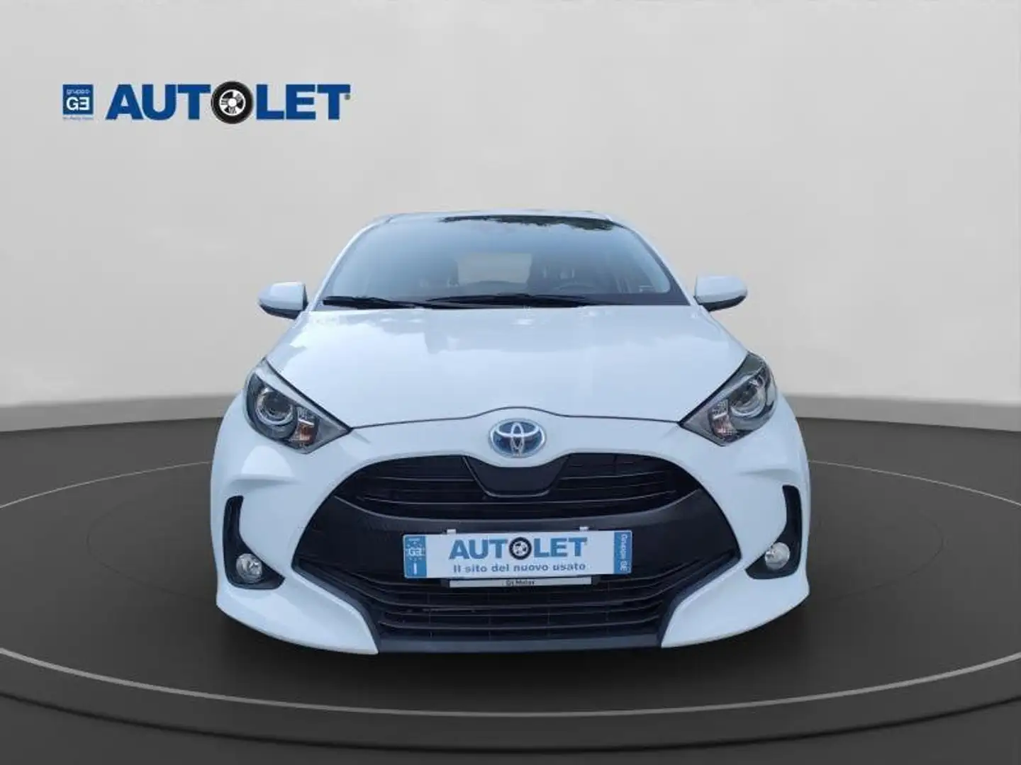 Toyota Yaris IV 2020 1.5h Active Bianco - 2