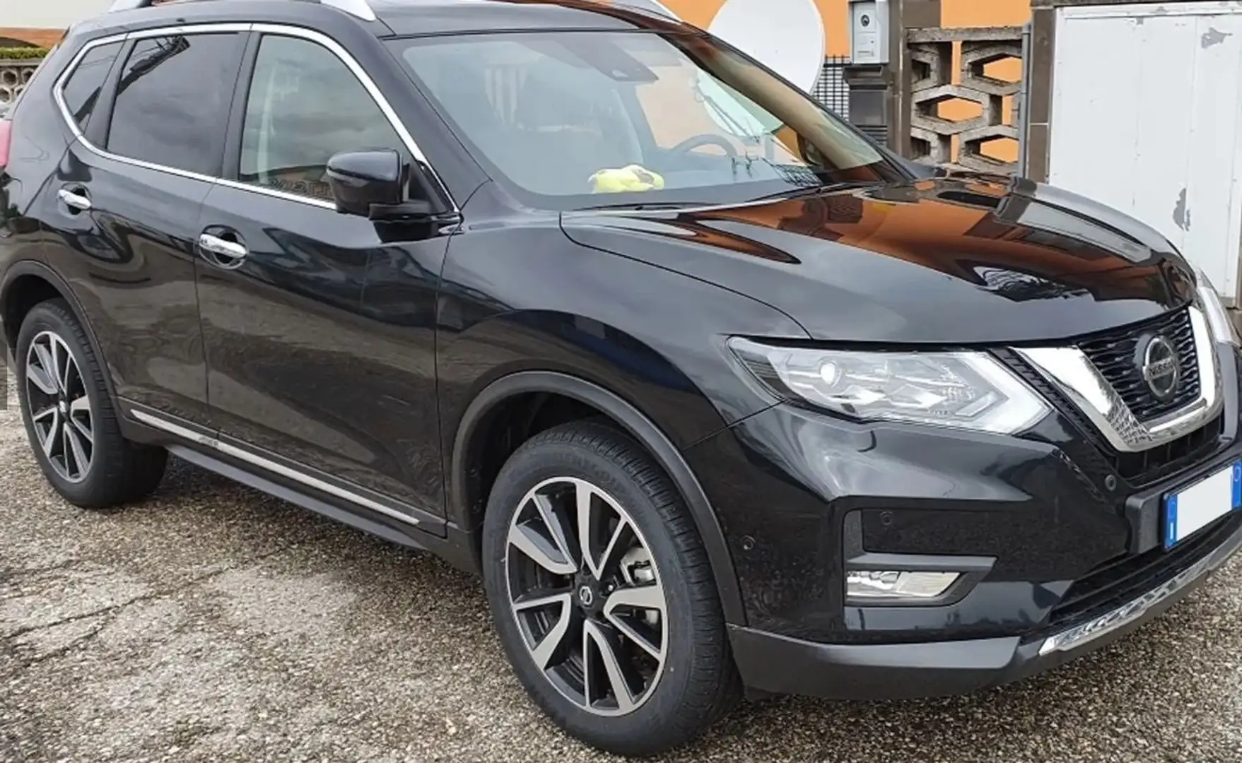 Nissan X-Trail 1.7 dci X-tronic Nero - 1