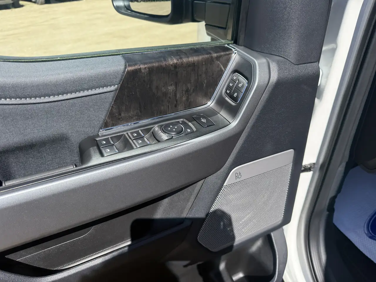 Ford F 350 снимка Ford F 350