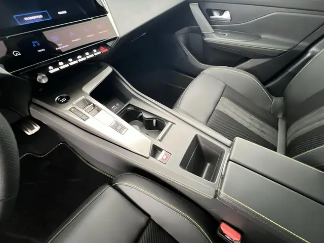 Peugeot 408 view 14