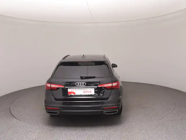 Audi A4 view 6