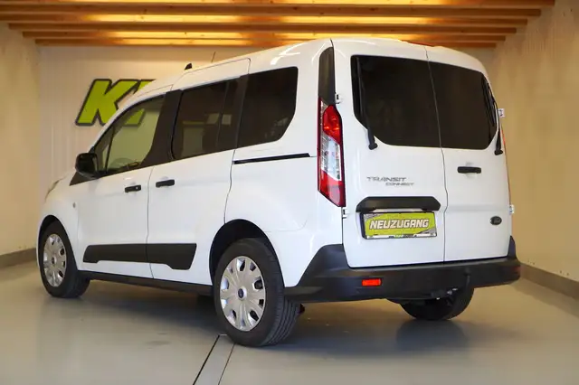 Ford Transit Connect view 7