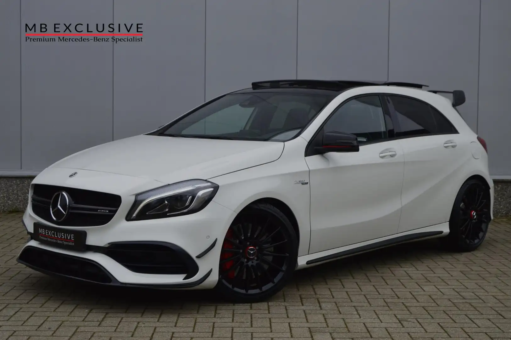 Mercedes-Benz A 45 AMG Aero Night Edition1 381pk Blanc - 1