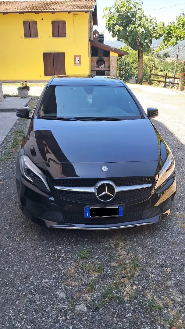 Mercedes-Benz A 220 Classe A - W176d Business 4matic 177cv auto Nero - 1
