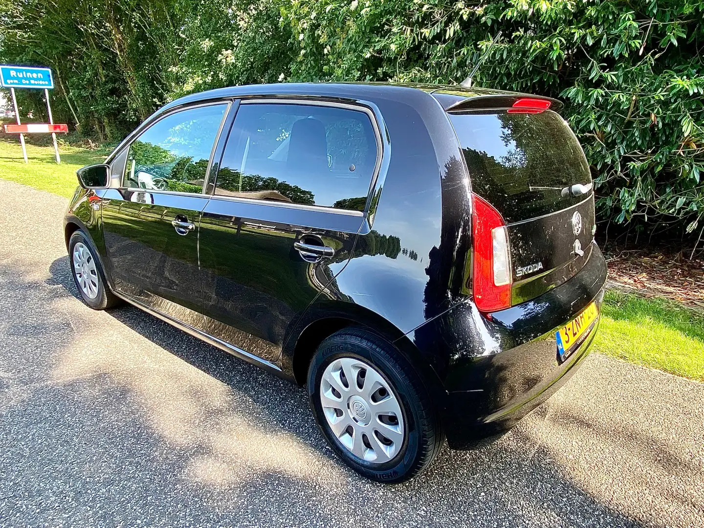 Skoda Citigo 1.0 Greentech Edition Airco|Navi|Cruise 5-deurs Zwart - 2