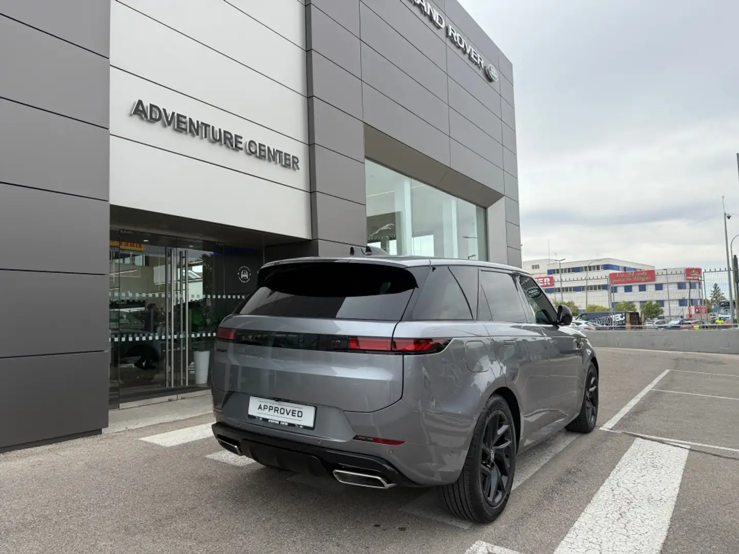 Land Rover Range Rover Sport 3.0 i6 PHEV Dynamic HSE 460 Gris - 2