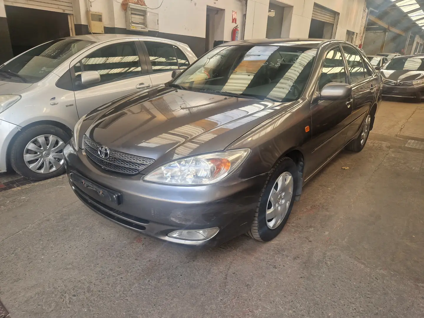 Toyota Camry Camry 2.4i VVT-i 16v Gris - 1