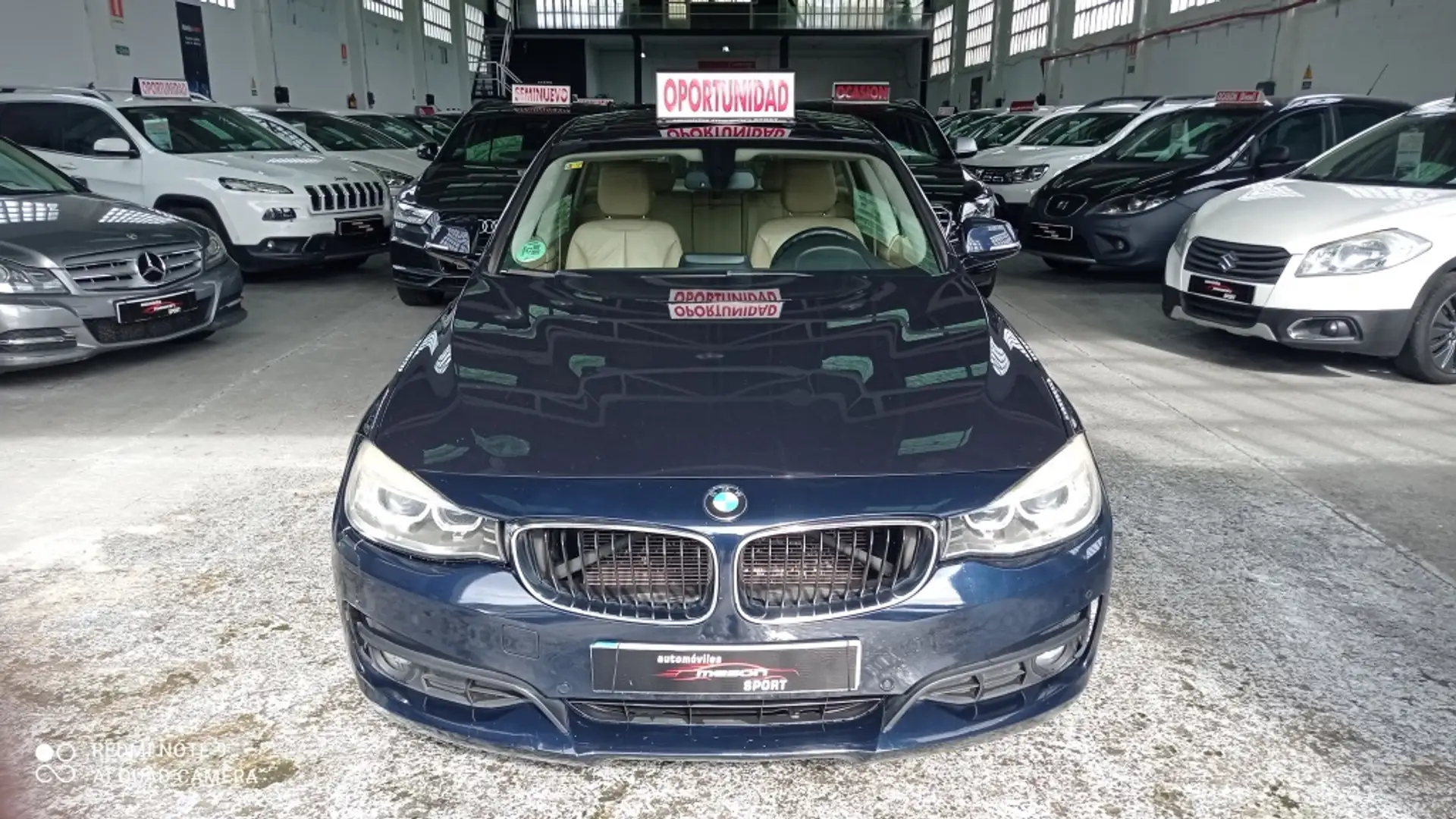 BMW 318 318dA Gran Turismo Azul - 1