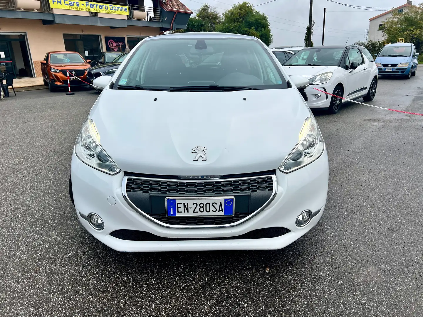 Peugeot 208 208 I 2012 5p 1.6 e-hdi 8v Allure s Bianco - 2