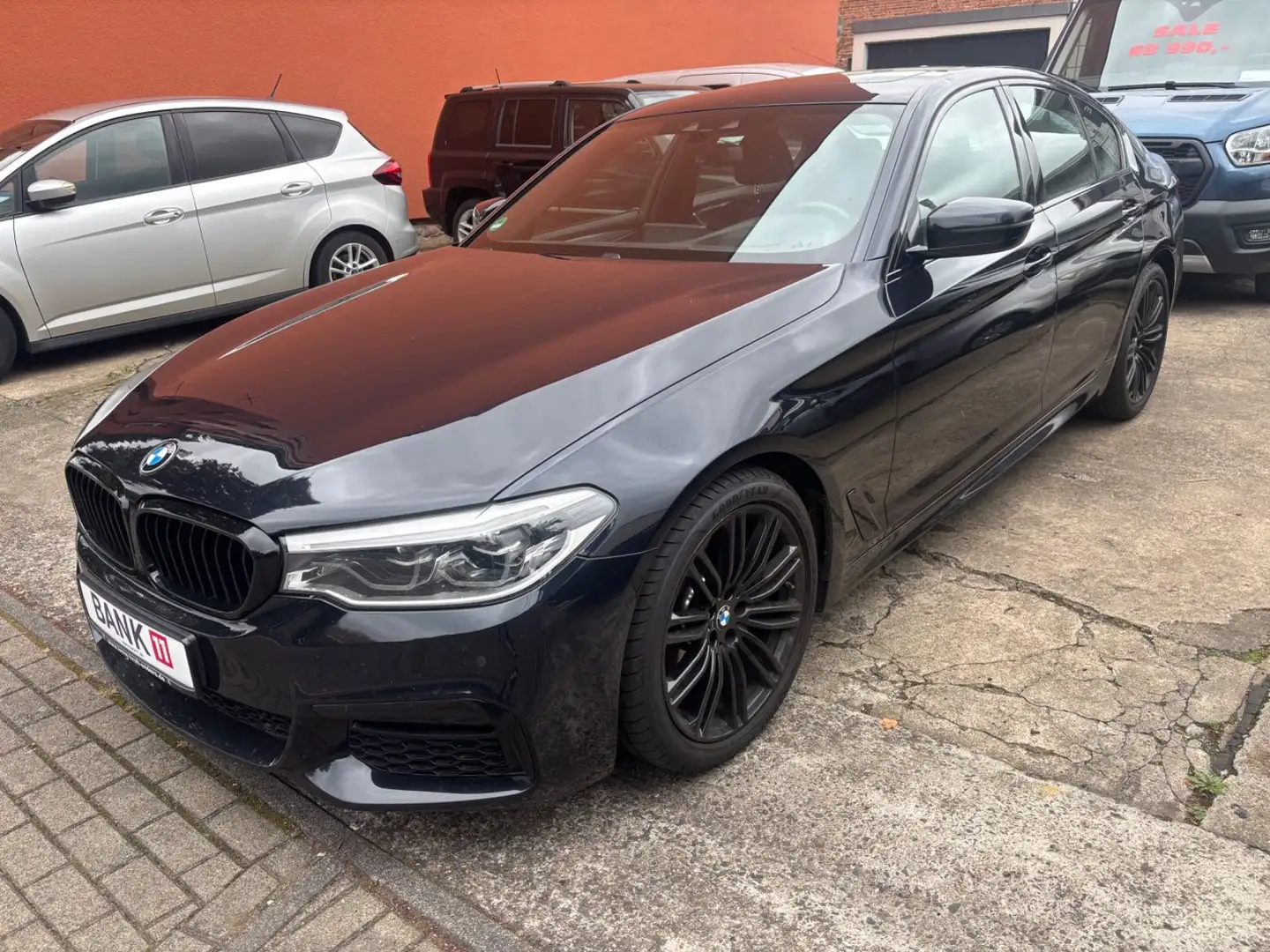 BMW 540 Baureihe 5 Lim. 540 i M Sport Schwarz - 1