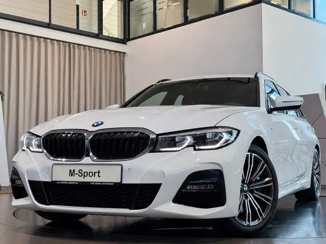 BMW 330 i M-Sport CockpitProf Laser SurrView HiFi AHK