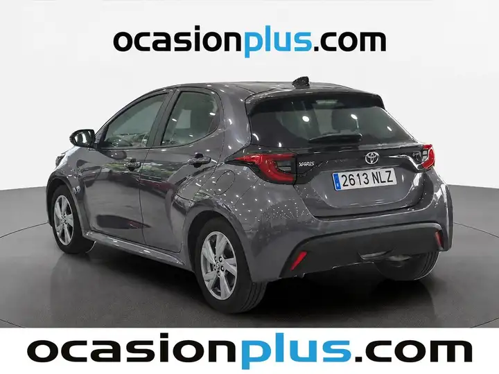 Toyota Yaris 1.5 Active Plus 2026, foto 3