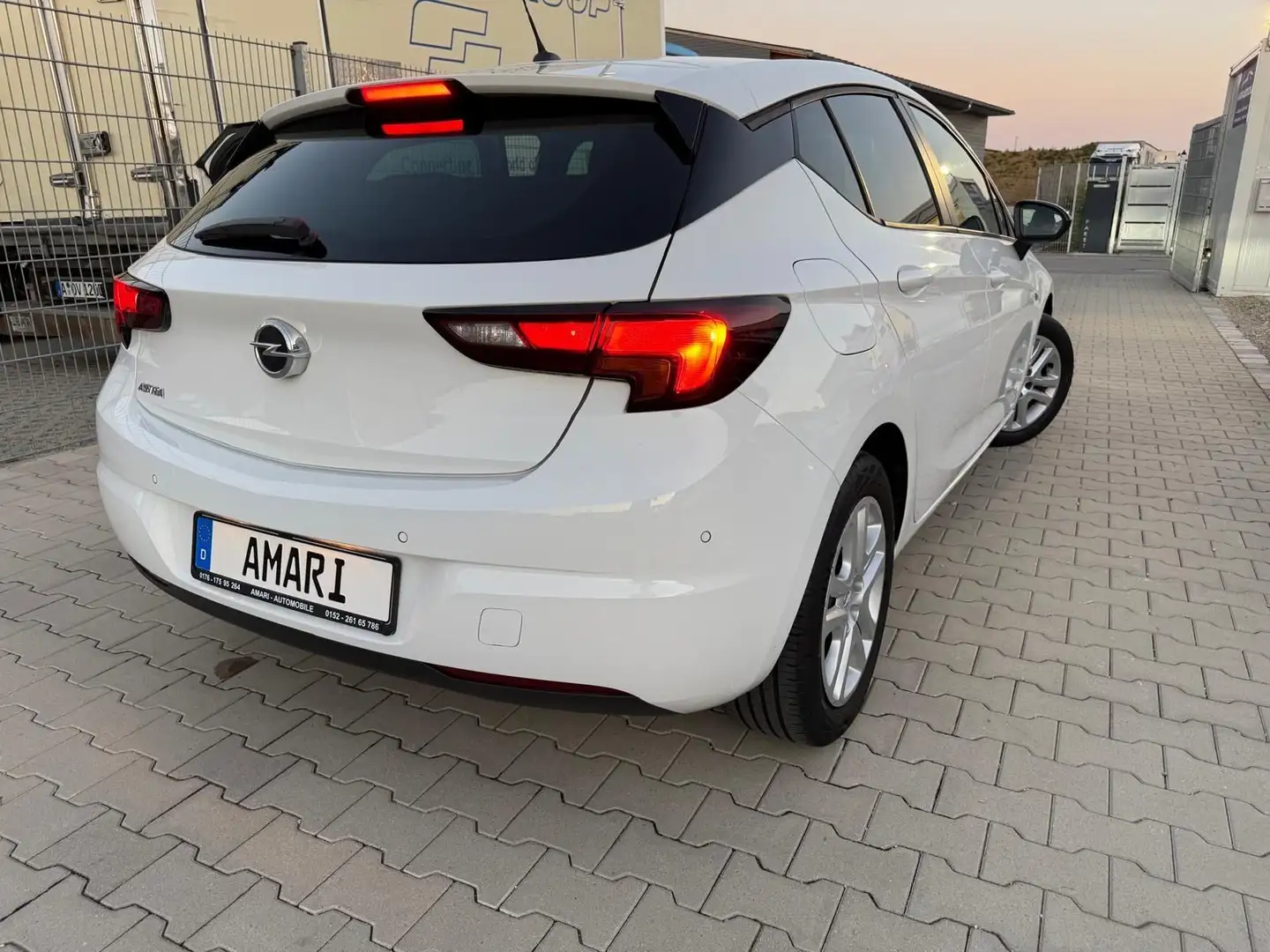 Opel Astra K Lim. Edition*Neu TÜV*Kamera*BT*MFL* Blanc - 2