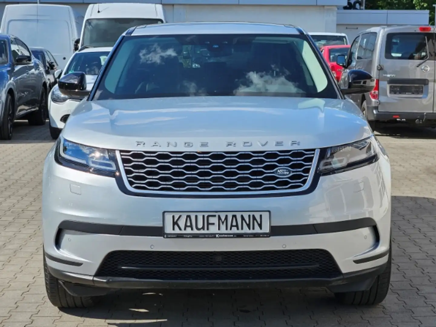 Land Rover Range Rover Velar S P250 EU6d-T Silber - 2