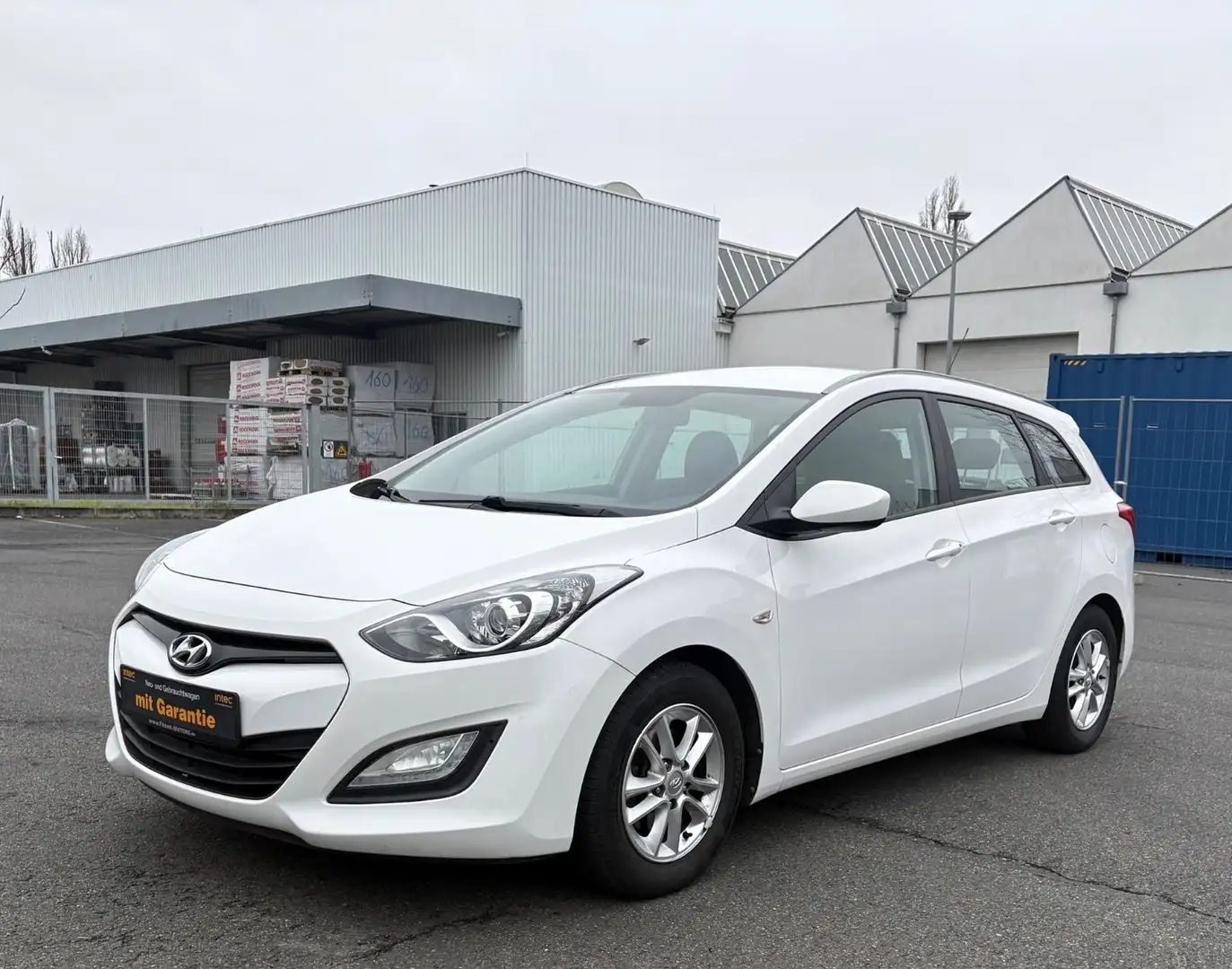 Hyundai i30 cw Style Sport Blanc - 1
