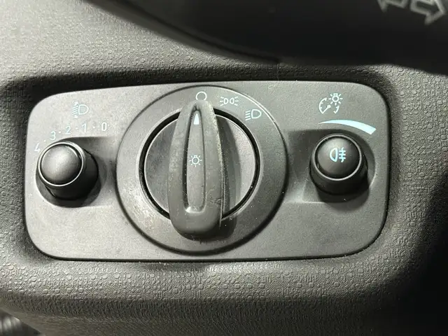 Ford Fiesta view 15