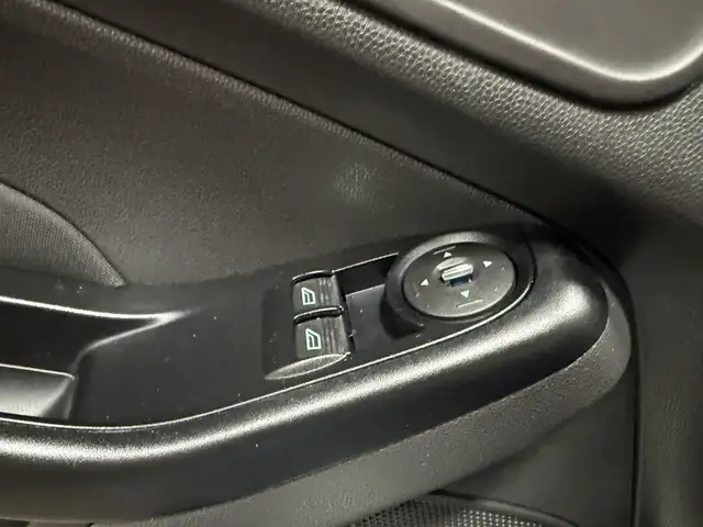 Ford Fiesta view 16