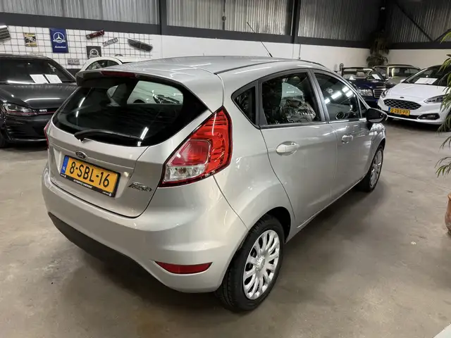 Ford Fiesta view 4