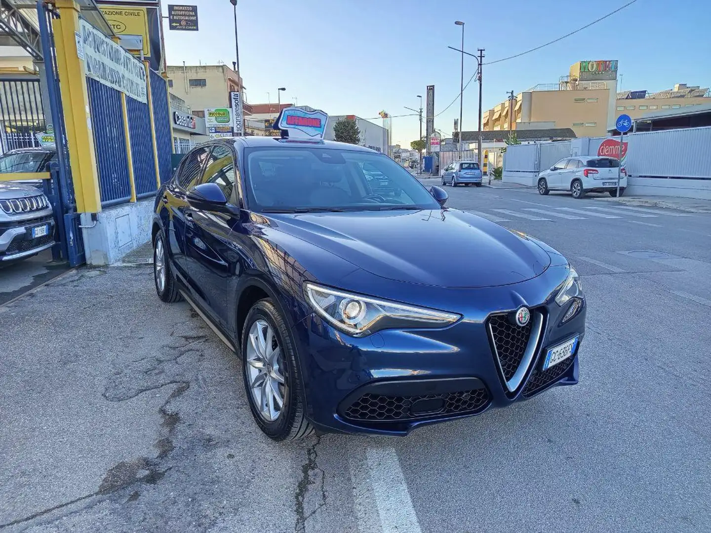 Alfa Romeo Stelvio 2.2 T.diesel 190CV AT8 RWD Exec. Blu/Azzurro - 1