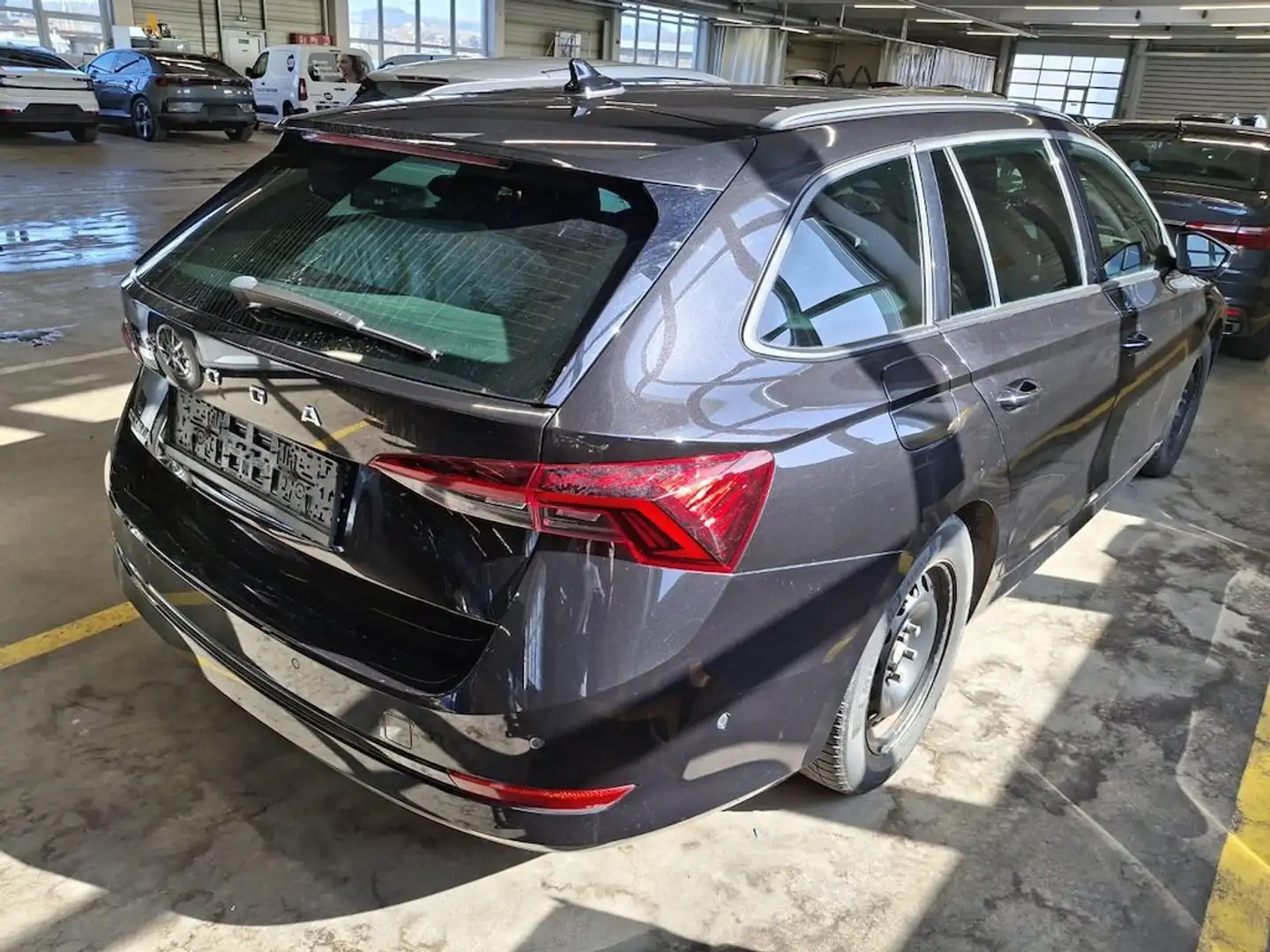 Skoda Octavia 2,0 TDI Style,* LED, AHK, Kamera, Virtual, ACC,..* Schwarz - 2