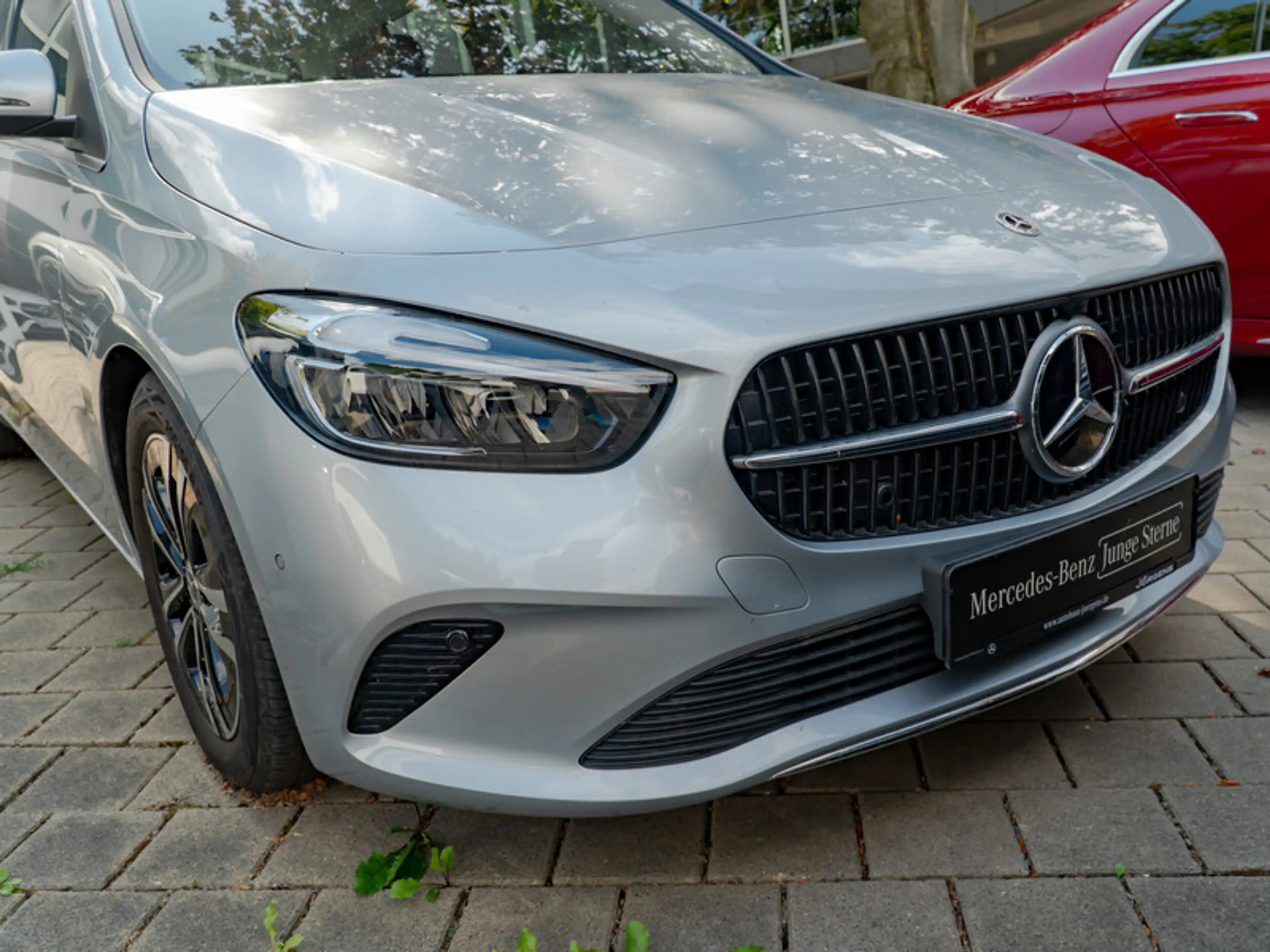 Mercedes-Benz B 220 d Progressive/LED/Cam/Totw/Distr/Winter/17 — photo 3