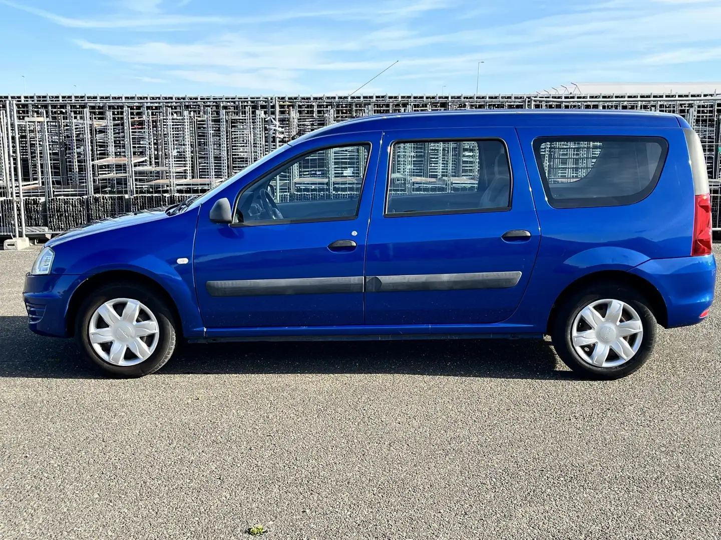 Dacia Logan MCV 1.6 MPI Ambiance Blue - 2
