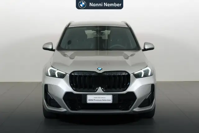 BMW X1 view 2