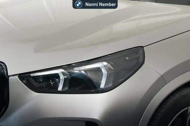 BMW X1 view 5