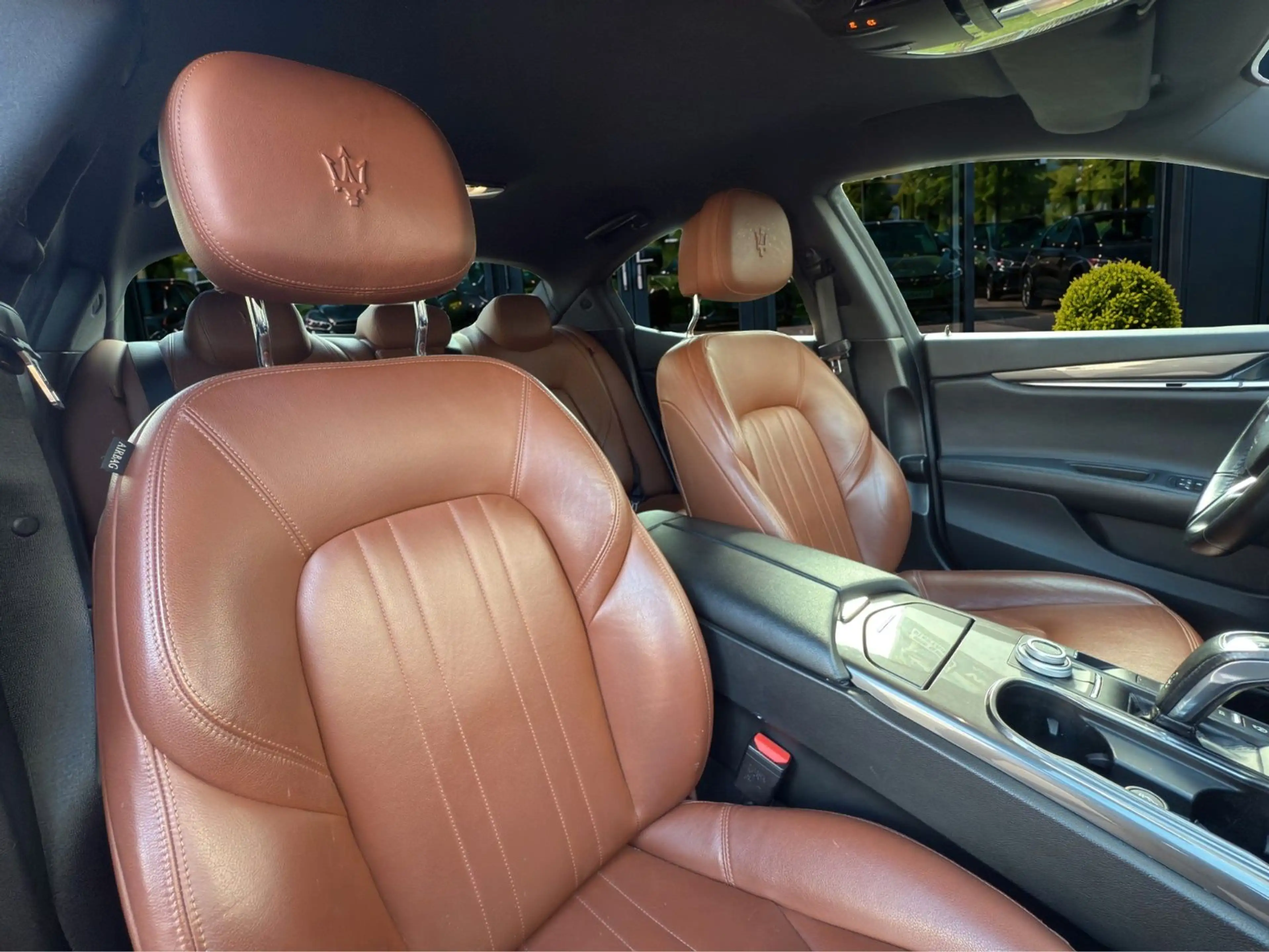 Maserati Ghibli 3.0 Diesel, Sport, LM20, Memory,LED — photo 18