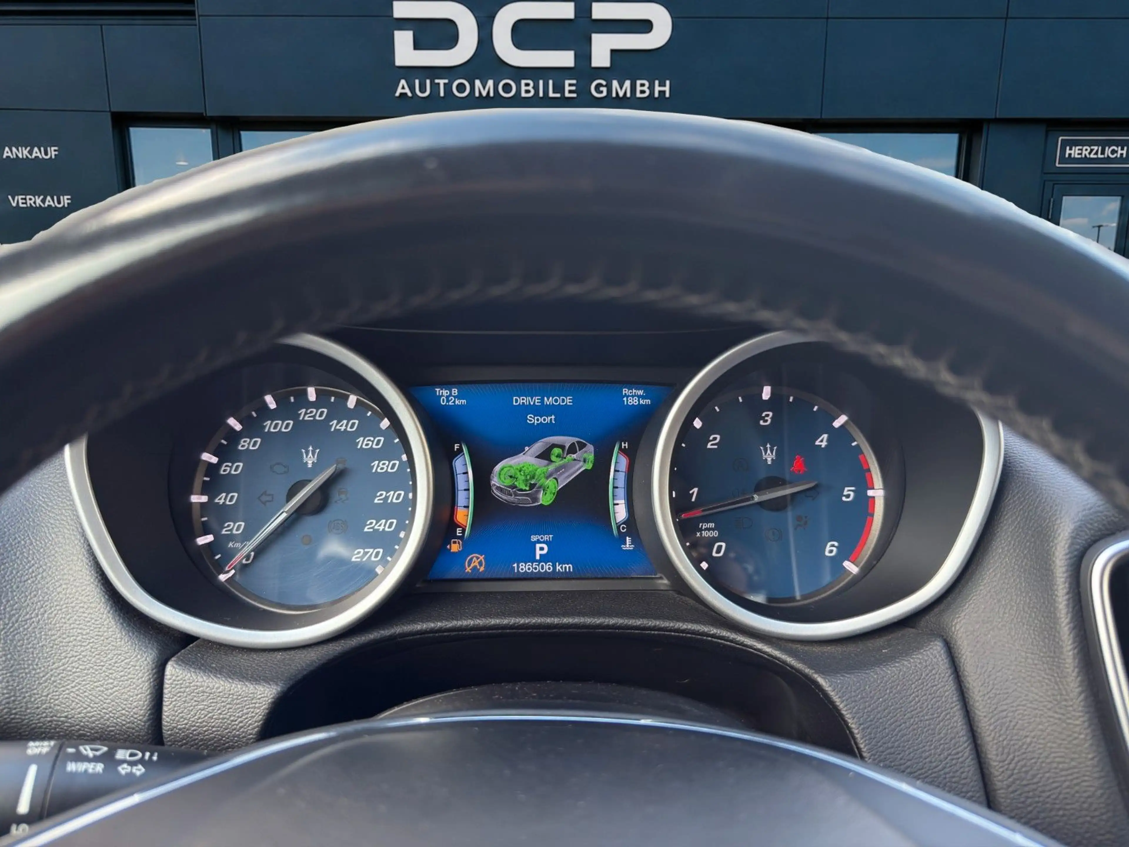 Maserati Ghibli 3.0 Diesel, Sport, LM20, Memory,LED — photo 21