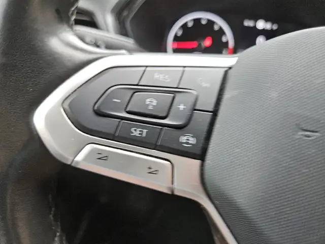 Volkswagen T-Cross view 16