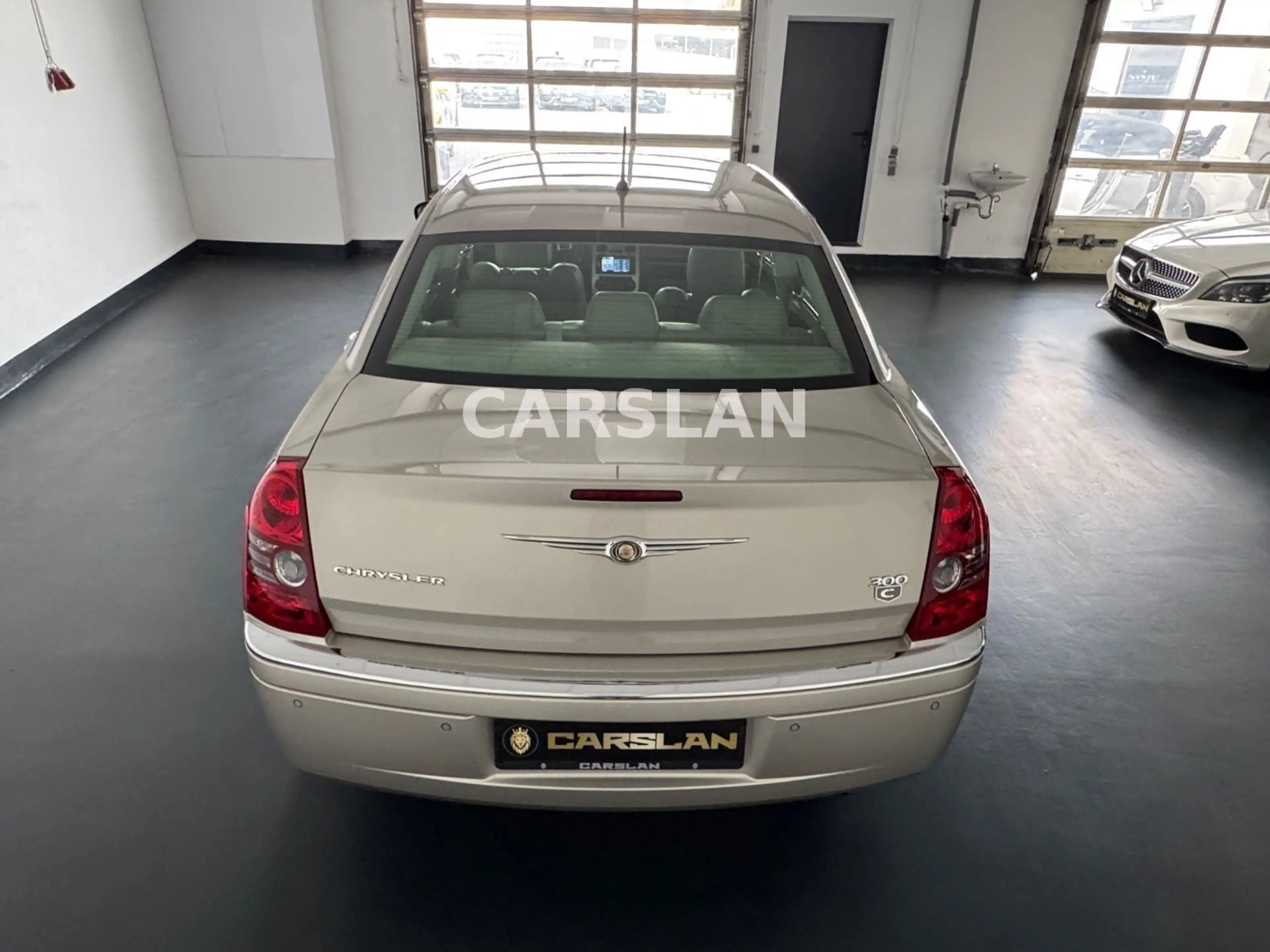 Chrysler 300C 3.5 +LPG+1.HAND+LEDER+XENON+MEMORY+ACC+SHZ — photo 14