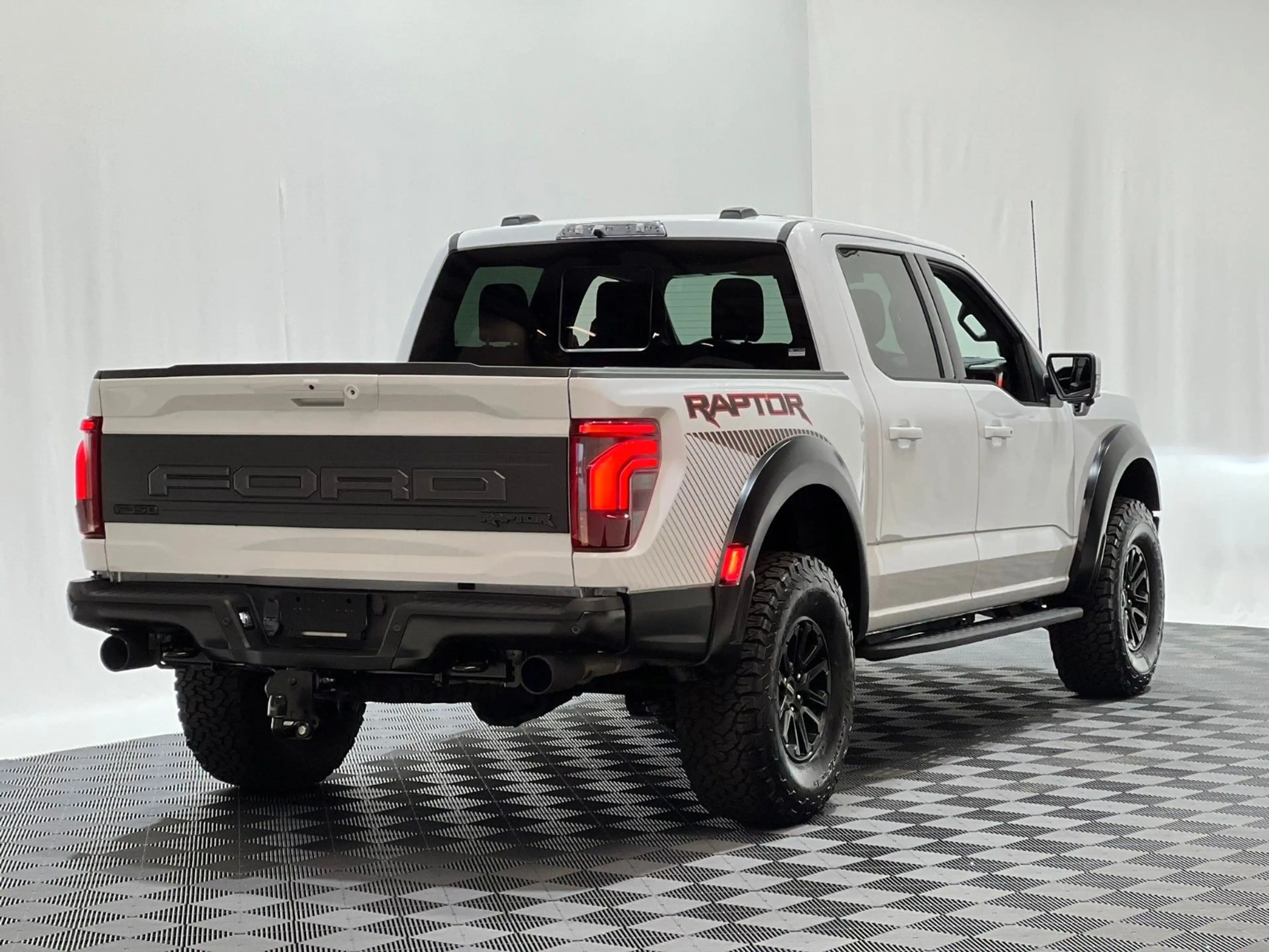 Ford F 150 F-150 RAPTOR  EcoBoost®  3.5L V6 *MY25* — photo 4