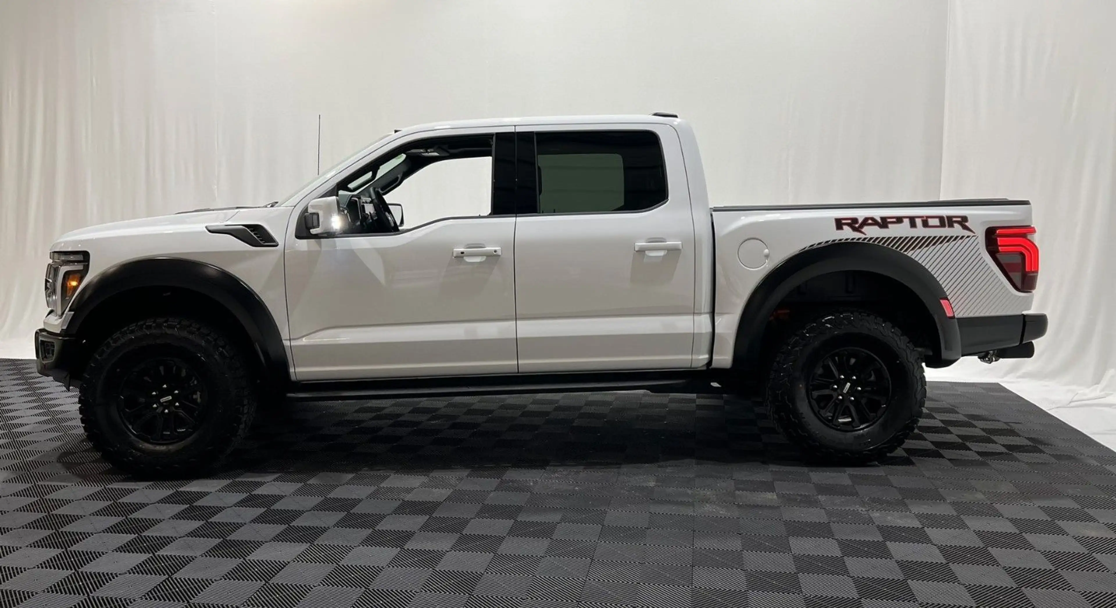 Ford F 150 F-150 RAPTOR  EcoBoost®  3.5L V6 *MY25* — photo 7