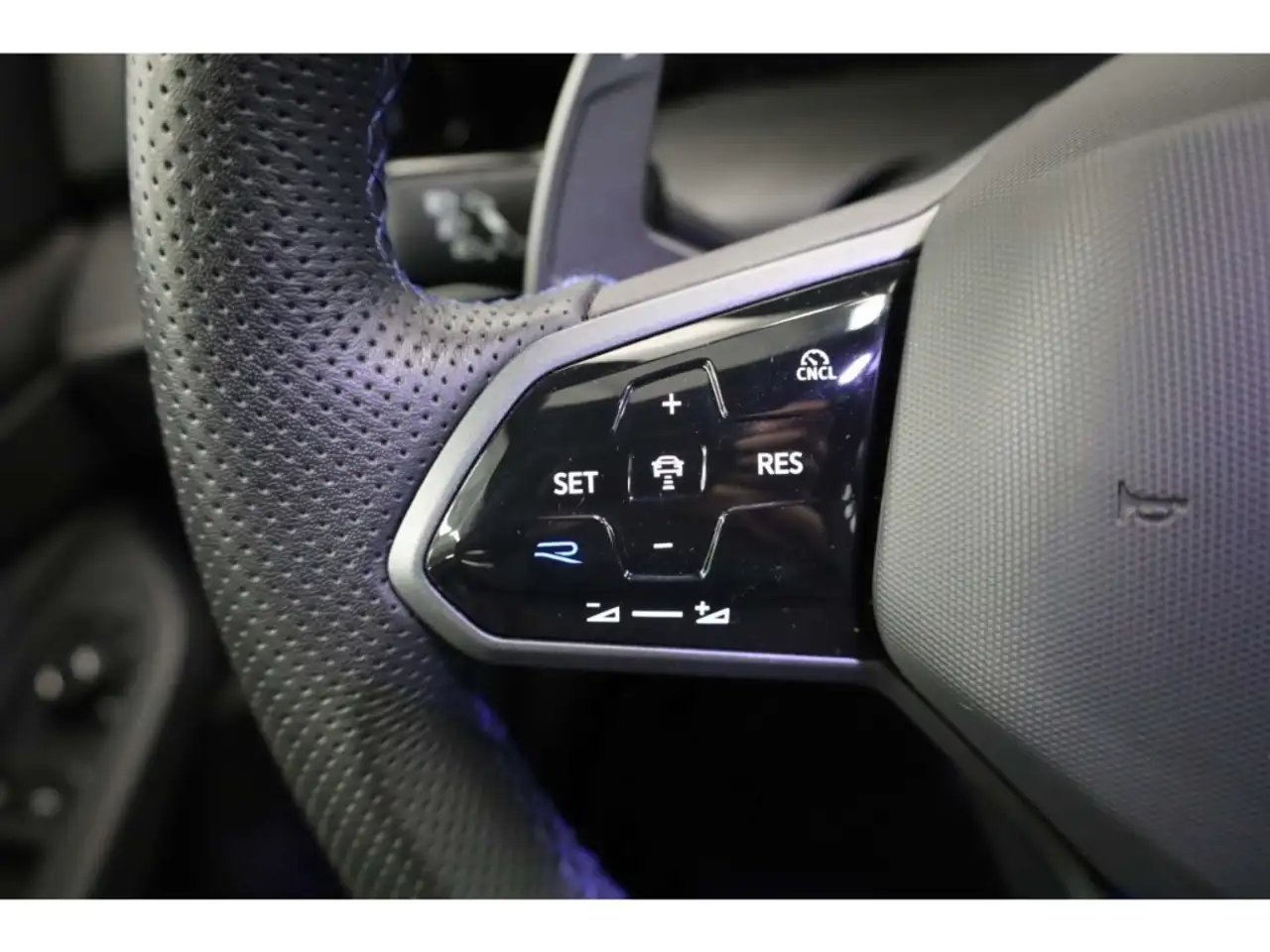 Volkswagen Golf 2.0 TSI 4Motion Black Edition DSG Matrix, миниатюра 11