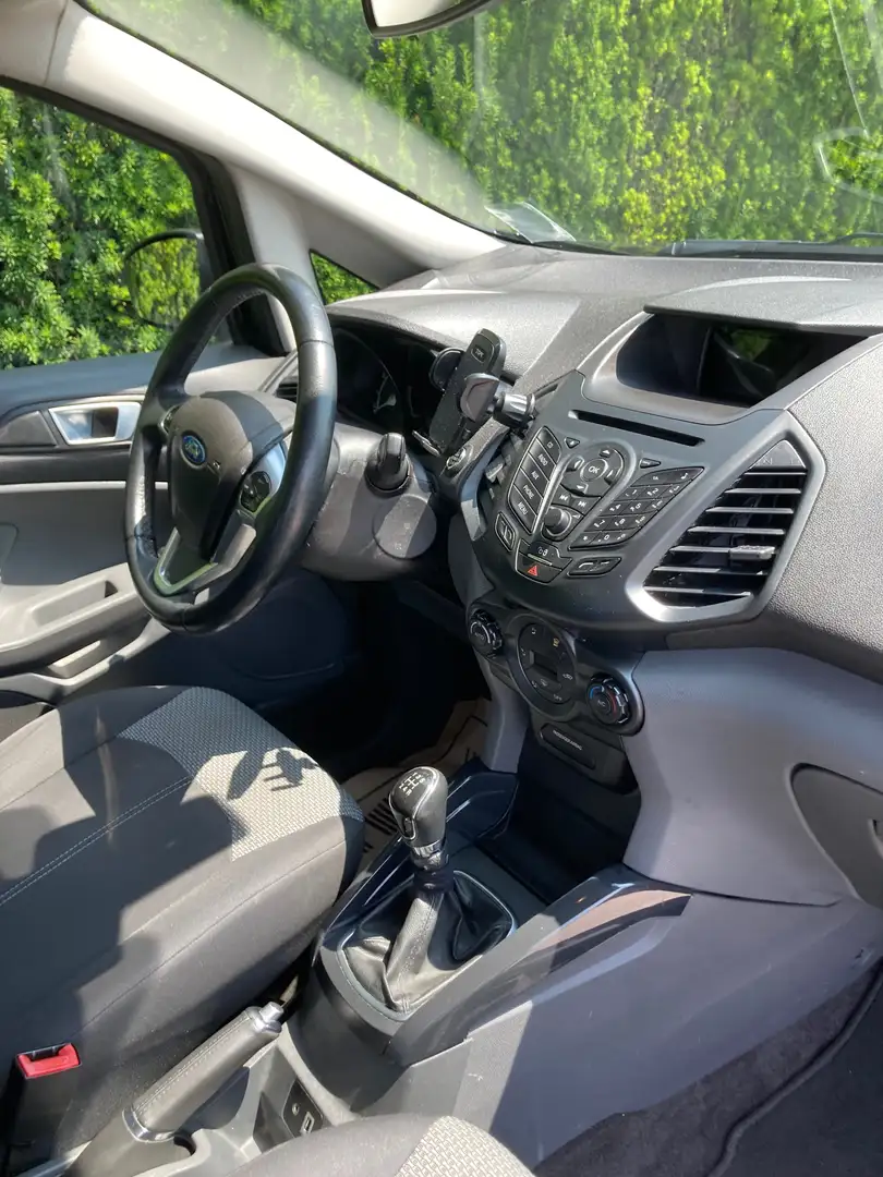 Ford EcoSport EcoSport 1,0 EcoBoost Чорний - 2